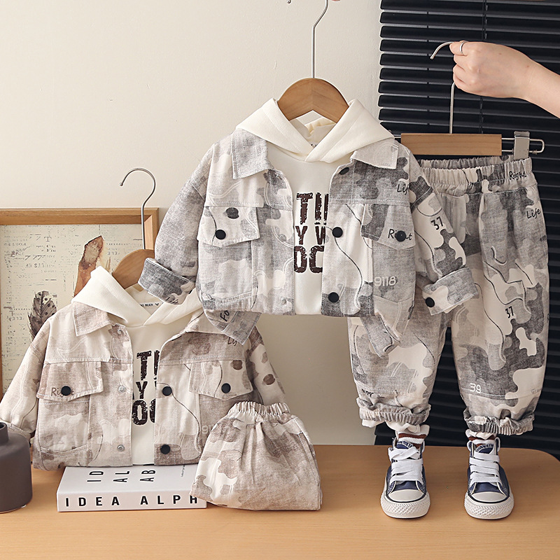 Nuovo Completo Autunnale per B - Baby Clothing Drawing recensione e prezzo