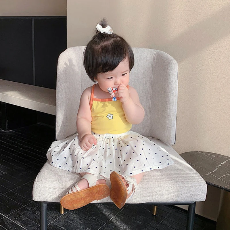 Vestiti estivi per bambini Neo - Baby Clothing Essentials recensione e prezzo