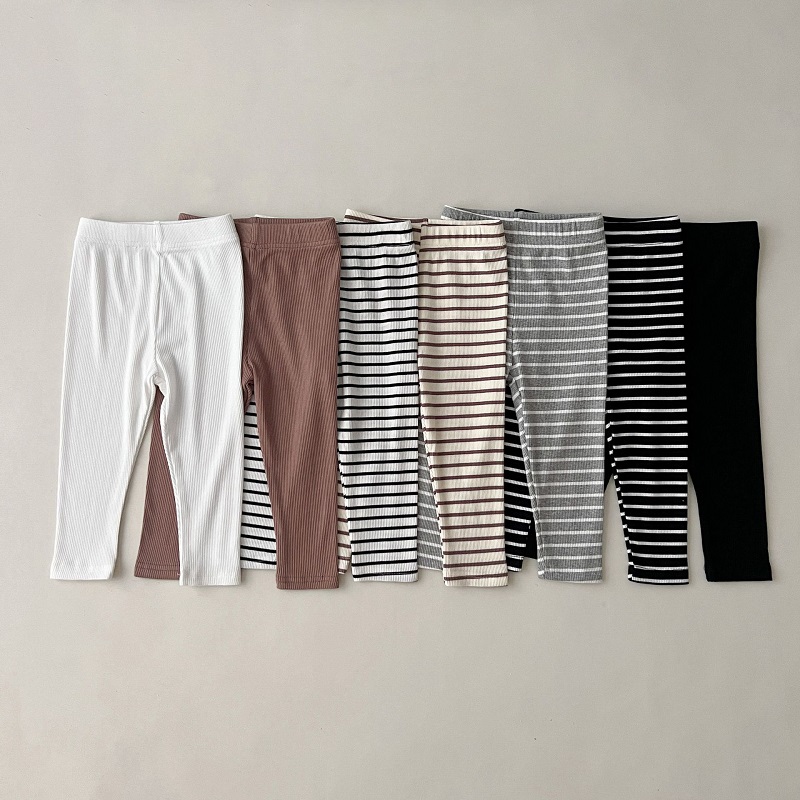 Abbigliamento per Bambini 0-6  - Baby Clothing Essentials recensione e prezzo